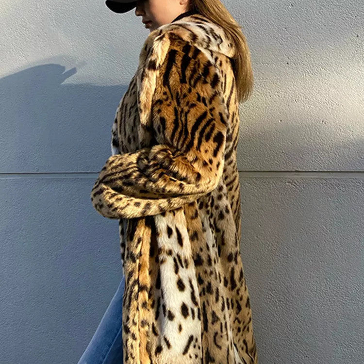 Manteau à col de costume en fausse fourrure imprimé léopard pour femme