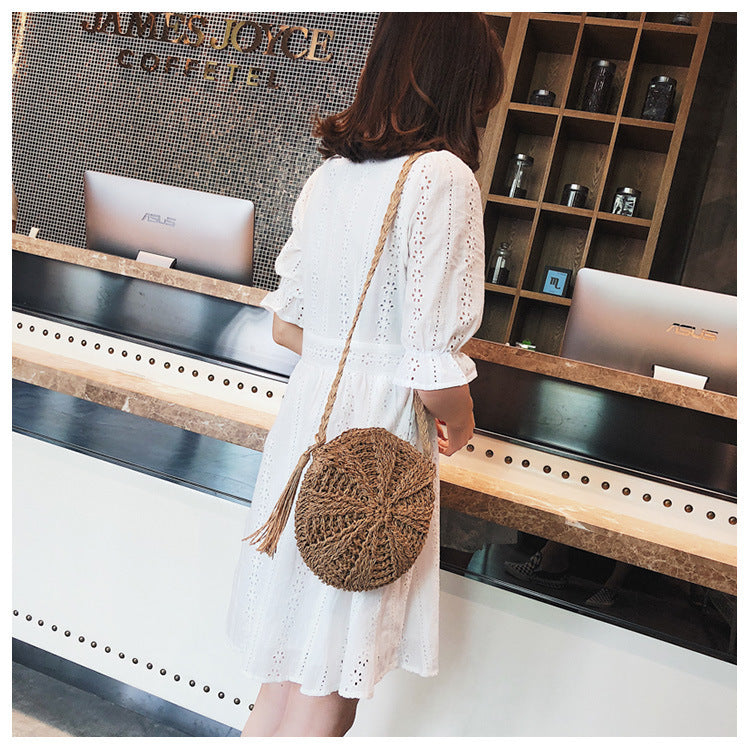 Hollow Round Straw Bag with Zipper – Coffee & Beige, 18x16x23cm