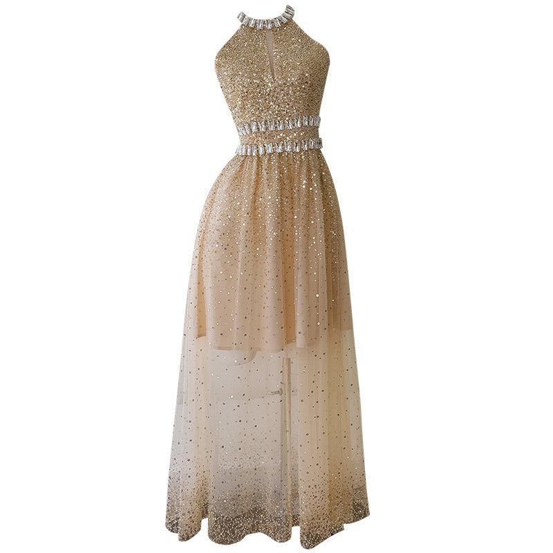 Longue robe de soirée dos nu en gaze à sequins doré champagne