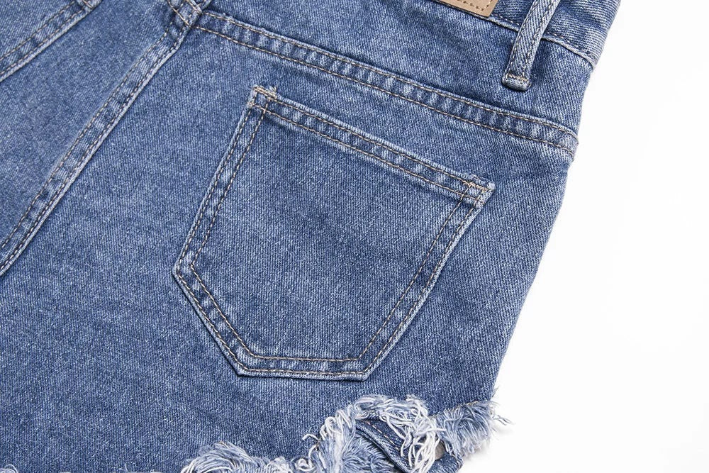 Studded denim shorts with loose high waist