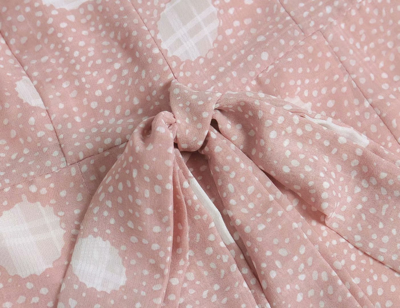 V-neck long sleeve waist tie polka dot print