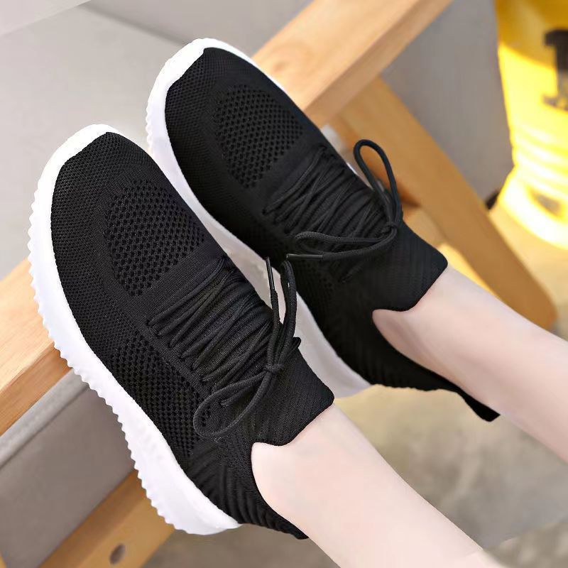 Chaussures basses blanches en mesh respirant Flyknit pour l'été