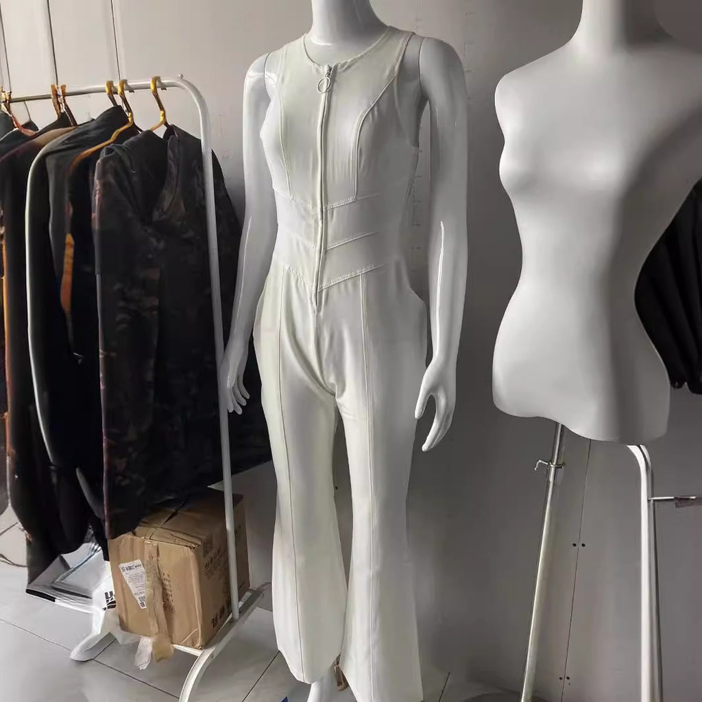 Combinaison en jean bleu saphir taille haute coupe ajustée printemps