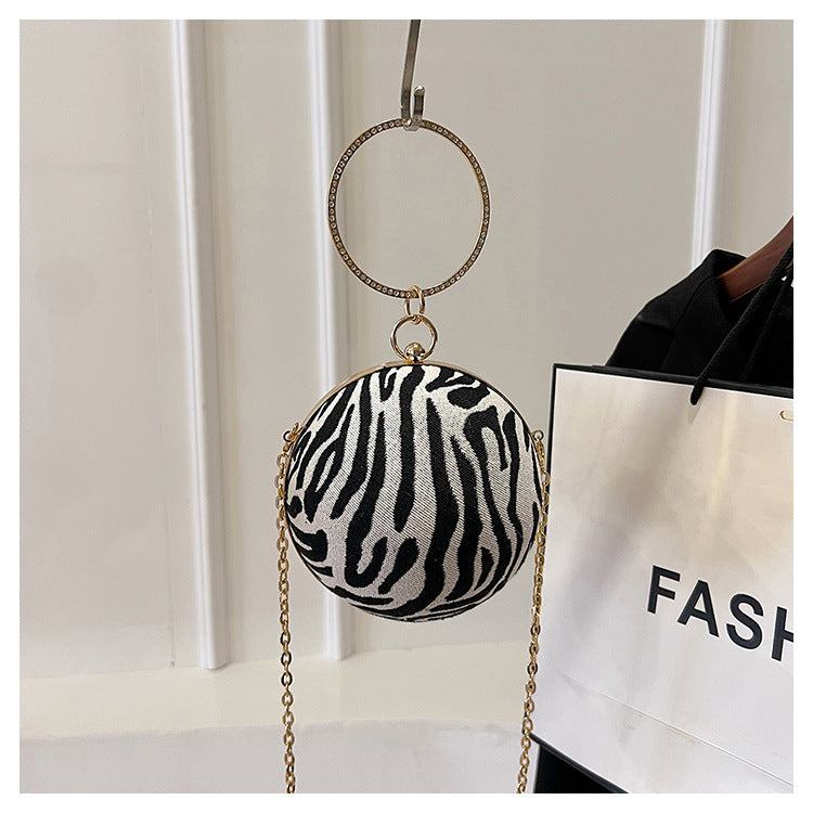 Internet Celebrity Women's Heart-Shaped Crossbody Shoulder Bag