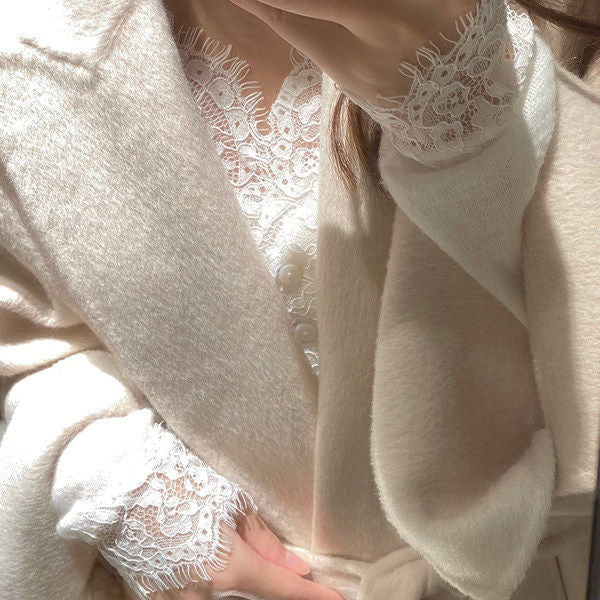 Plush Lace Stitching Slim White Long-Sleeve Autumn Top