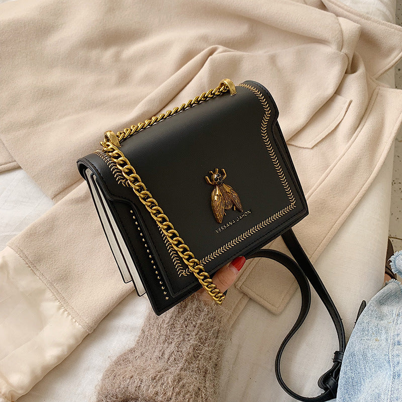 Summer Chain Retro Bee Shoulder Messenger Bag 20cm PU Leather
