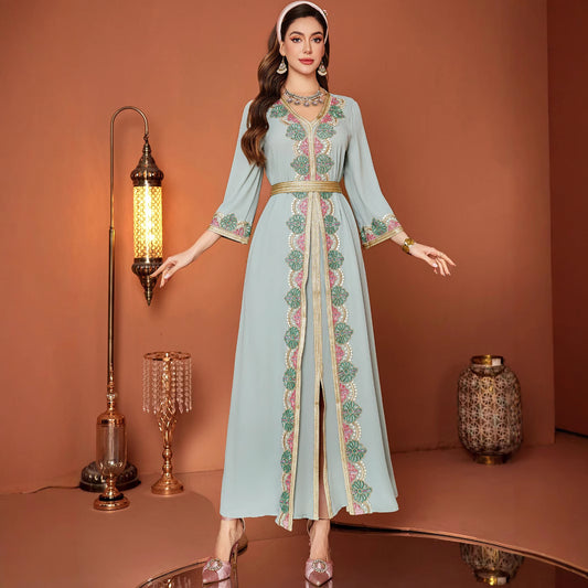 New Bean Green False Two-piece Patchwork Lace Embroidered Lace V-neck Dress for Arabian Women