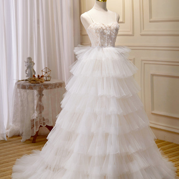 Beautiful Girl Beige Suspender Wedding Dress with Elegant Train One Size