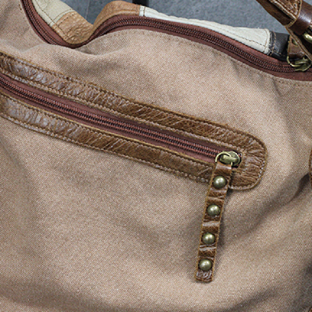 Cowhide Leather Casual Crossbody Bag with Zipper Closure
