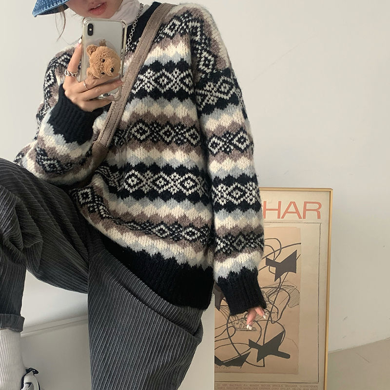 Loose And Slim Pullover Round Neck Vitality Knitted Top