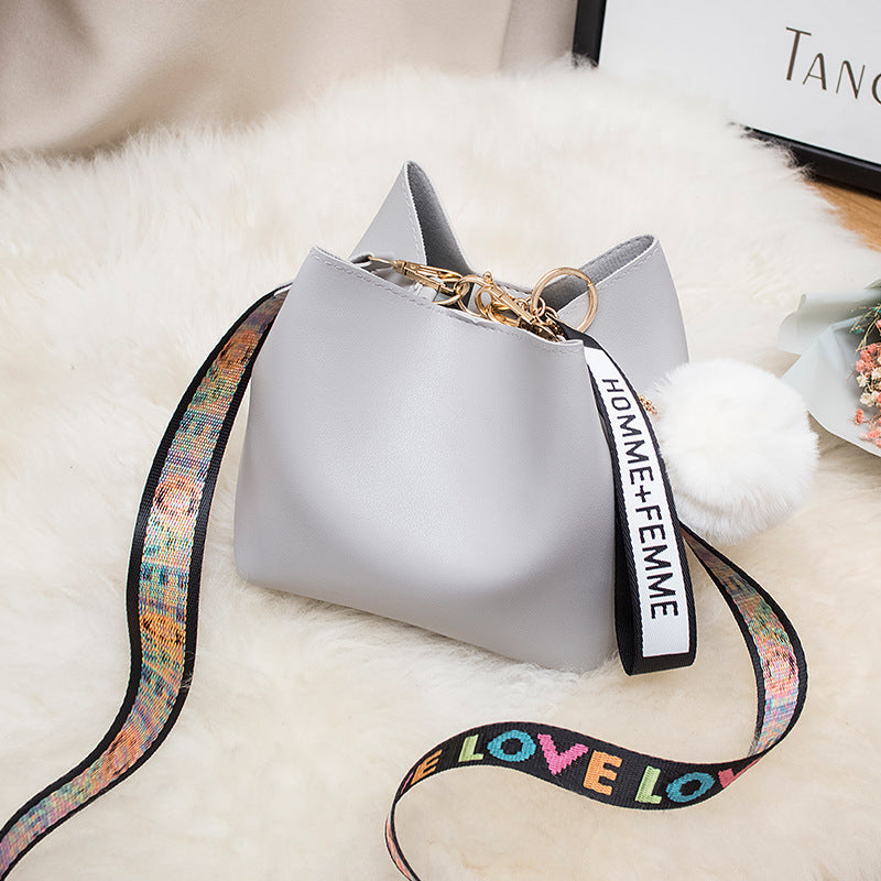 Ladies Classic Print PU Bucket Bag 16x12x16cm
