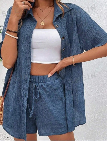 Cardigan et chemise à revers pour femme avec fermeture à simple boutonnage et short