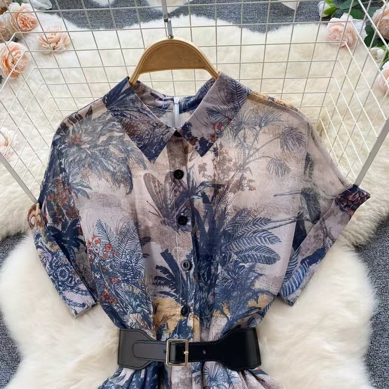 Robe en mousseline de soie élégante imprimée taille haute