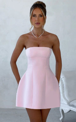 Robe Bustier Tendance pour Femme - Courte, Moulante et Sans Dos - Idéale pour les Fêtes Estivales
