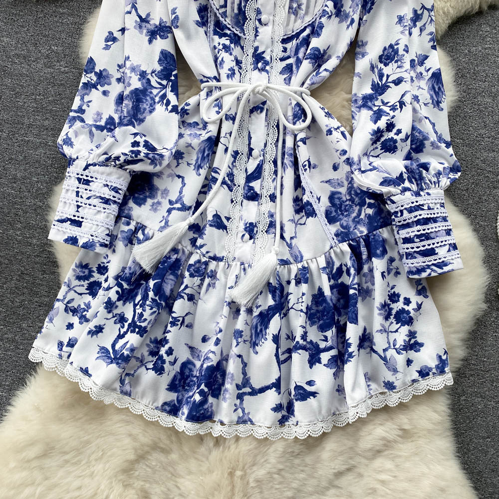 Elegant White Stand-Up Collar Puff Sleeve Single-Breasted Fringed Waist Dress