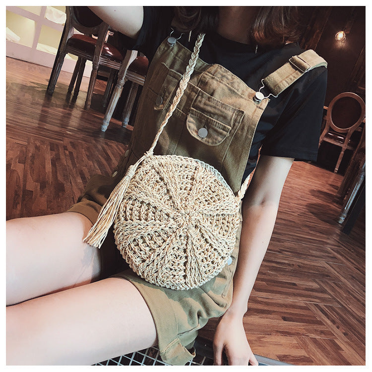 Hollow Round Straw Bag with Zipper – Coffee & Beige, 18x16x23cm