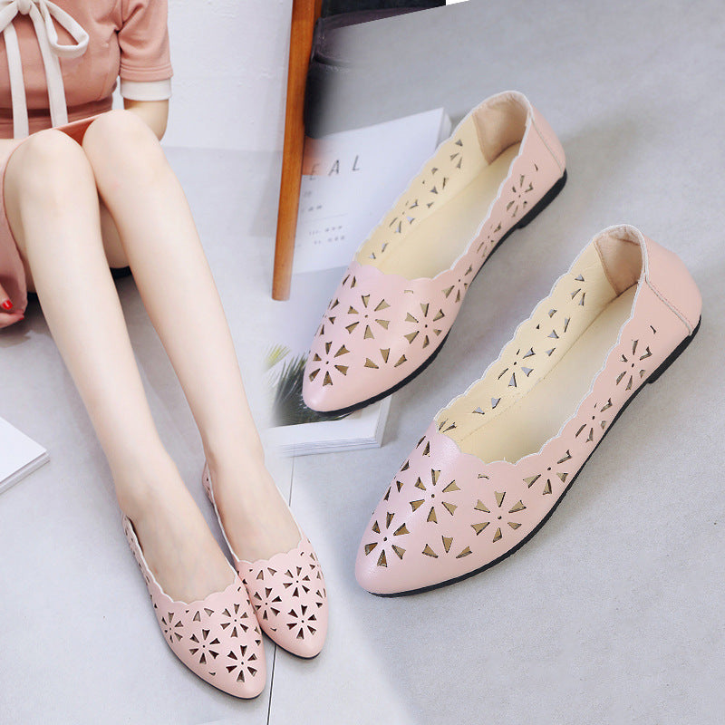 Chaussures plates nues à bout pointu et fleurs évidées pour femmes