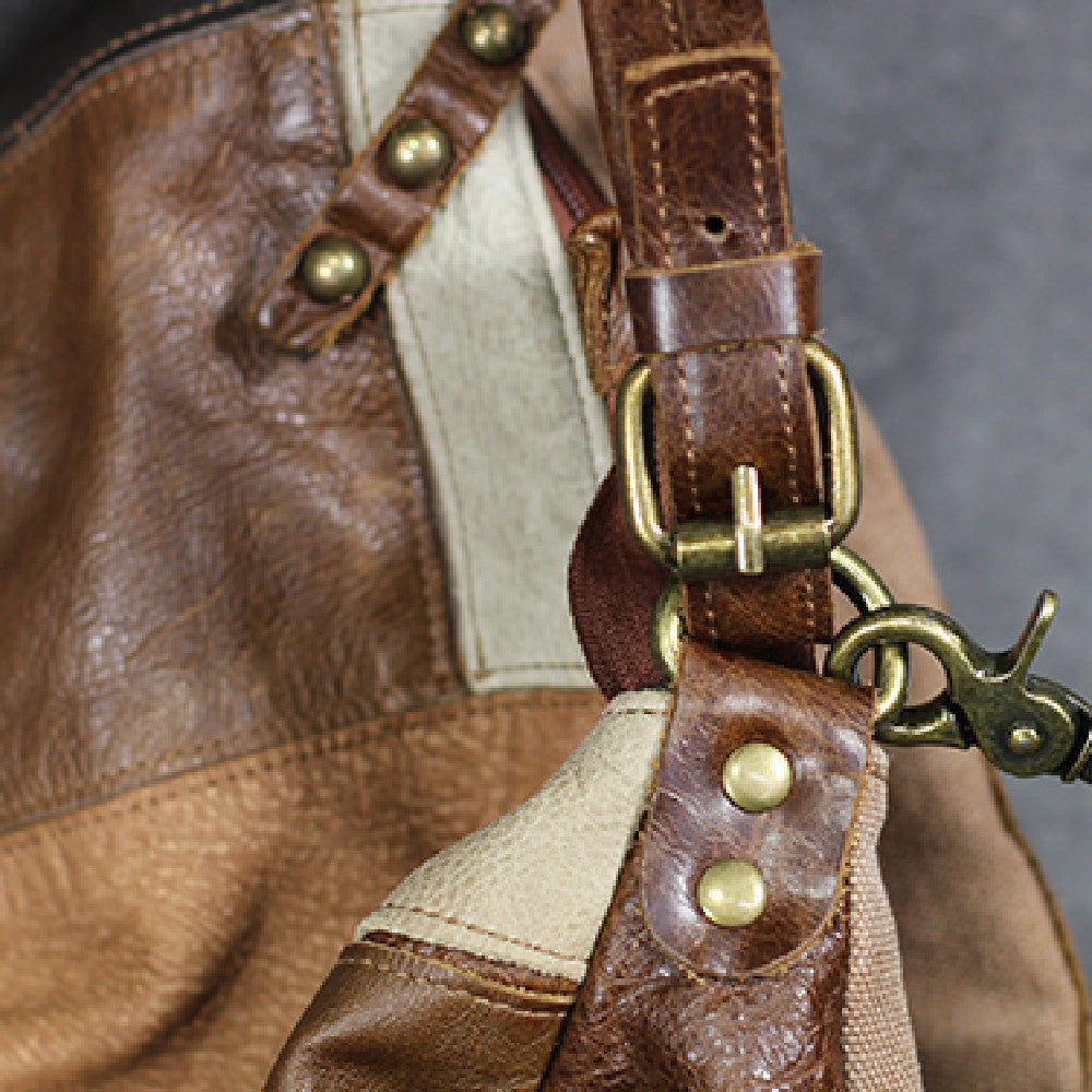 Cowhide Leather Casual Crossbody Bag with Zipper Closure