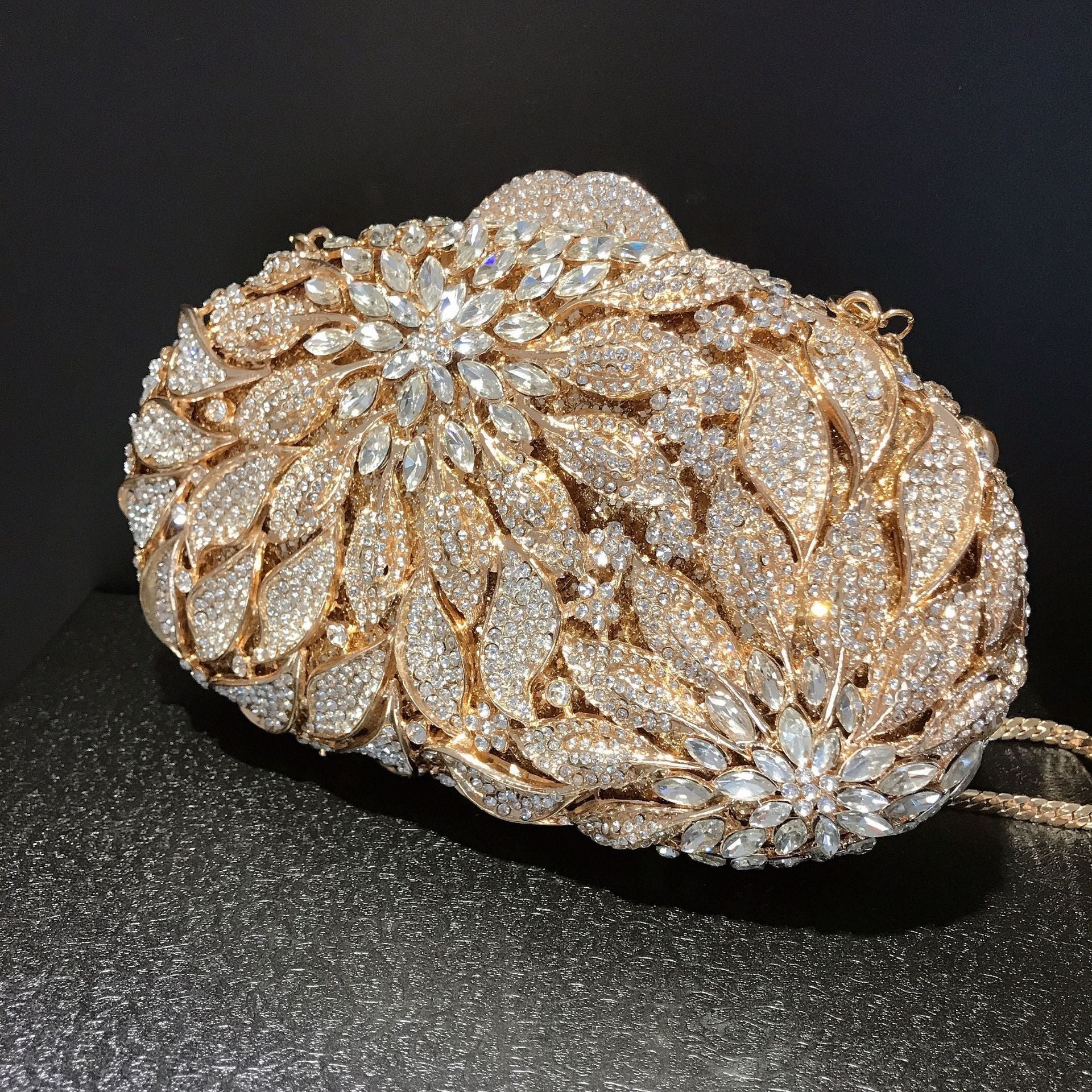 Leaf Flower Diamond Inlaid Hard Oval Dinner Bag