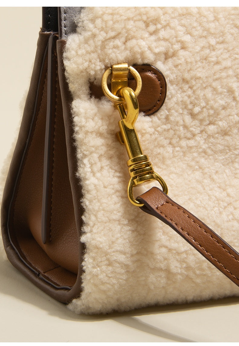 Sac bandoulière en cuir et peluche de laine d'agneau pour femmes – Mode automne-hiver