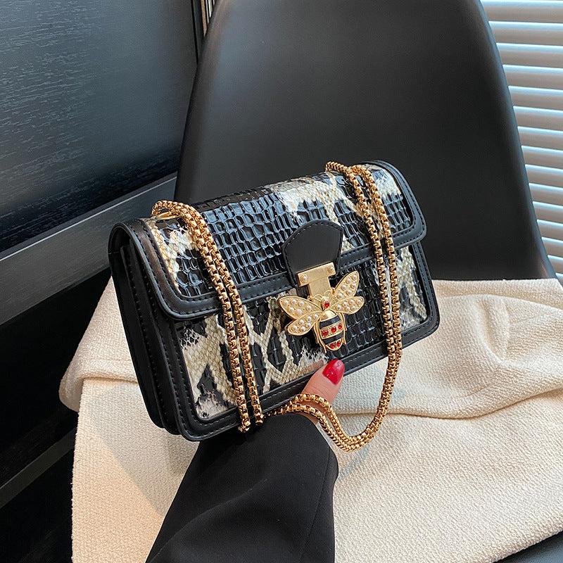 Fashion Women's PU Chain Crossbody Bag 22x15x7cm