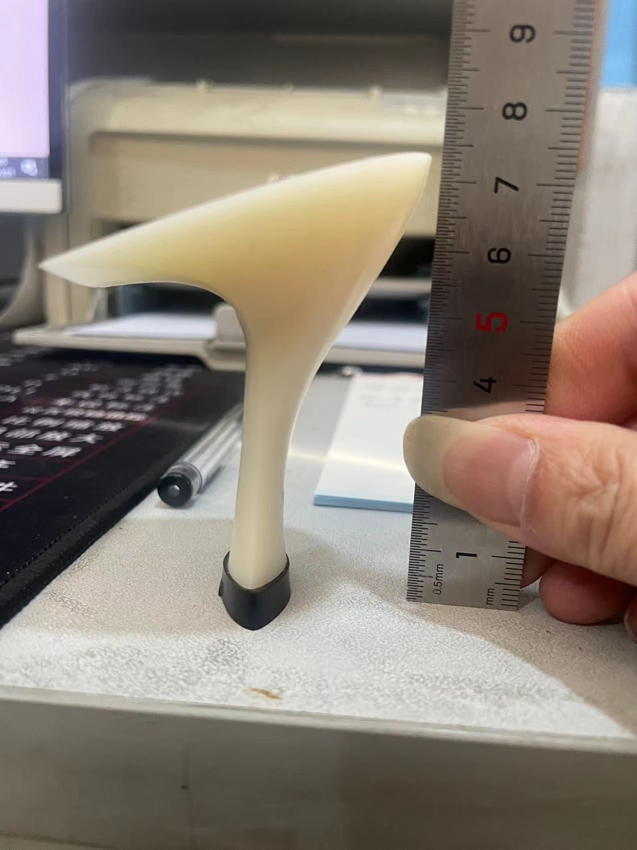 حذاء رعاة البقر ذو الرأس المربع الجديد للنساء