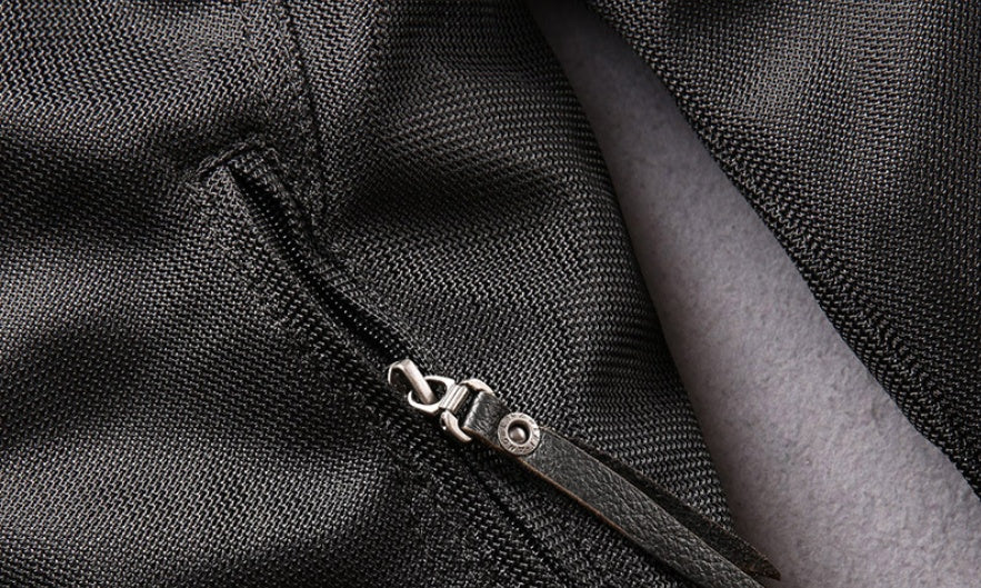 Blouson de moto slim fit en cuir de vachette véritable à col montant pour homme, couleur noire