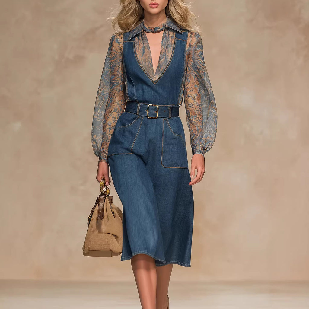 Combinaison en jean bleue taille haute et coupe ample pour femme avec grandes poches