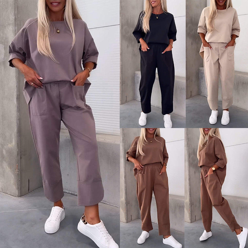 Ensemble deux pièces uni à col rond et pantalon court