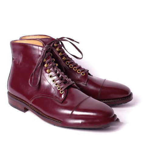 Trois Chaussures Habillées en Cuir pour Homme
