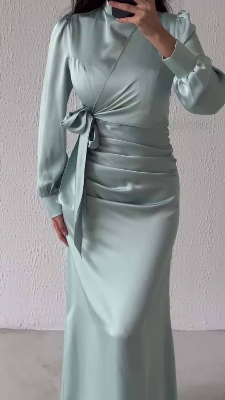 Robe moulante taille haute