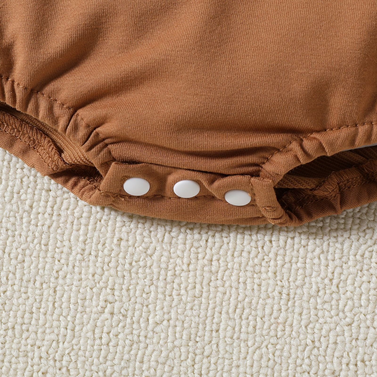 Grenouillère en coton à manches longues marron clair avec lettres et crâne pour bébé, 60-90cm