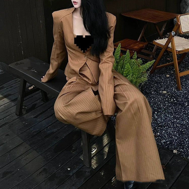 Women's Retro American-Style Chenille Coat & Wide-Leg Pants Suit Brown