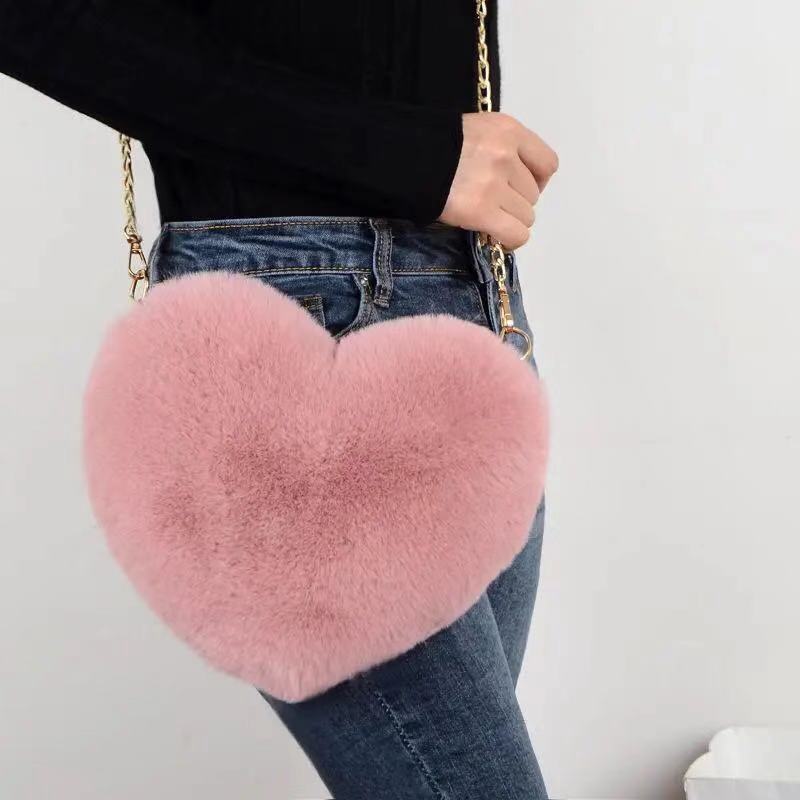 Women's Plush One-Shoulder Crossbody Chain Bag