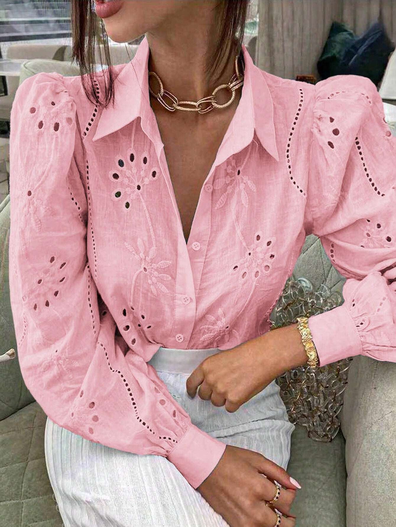 Women's Single-breasted Embroidered Long-sleeved Lapel Shirt