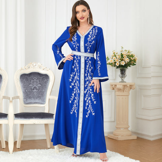 Arabian Women's Fashion Loose Embroidered Dress