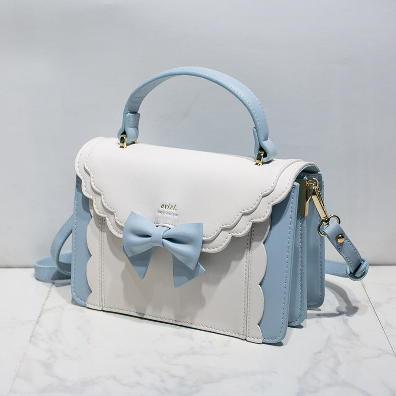 Sac à bandoulière carré en PU style nœud pour femme 21x15x9.5cm