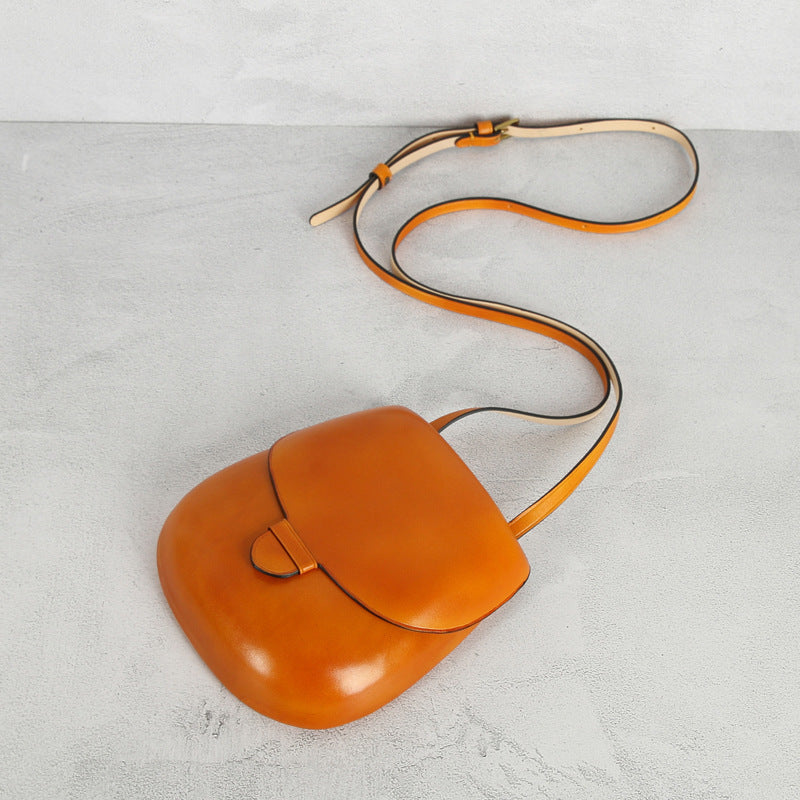 Crossbody horseshoe bag