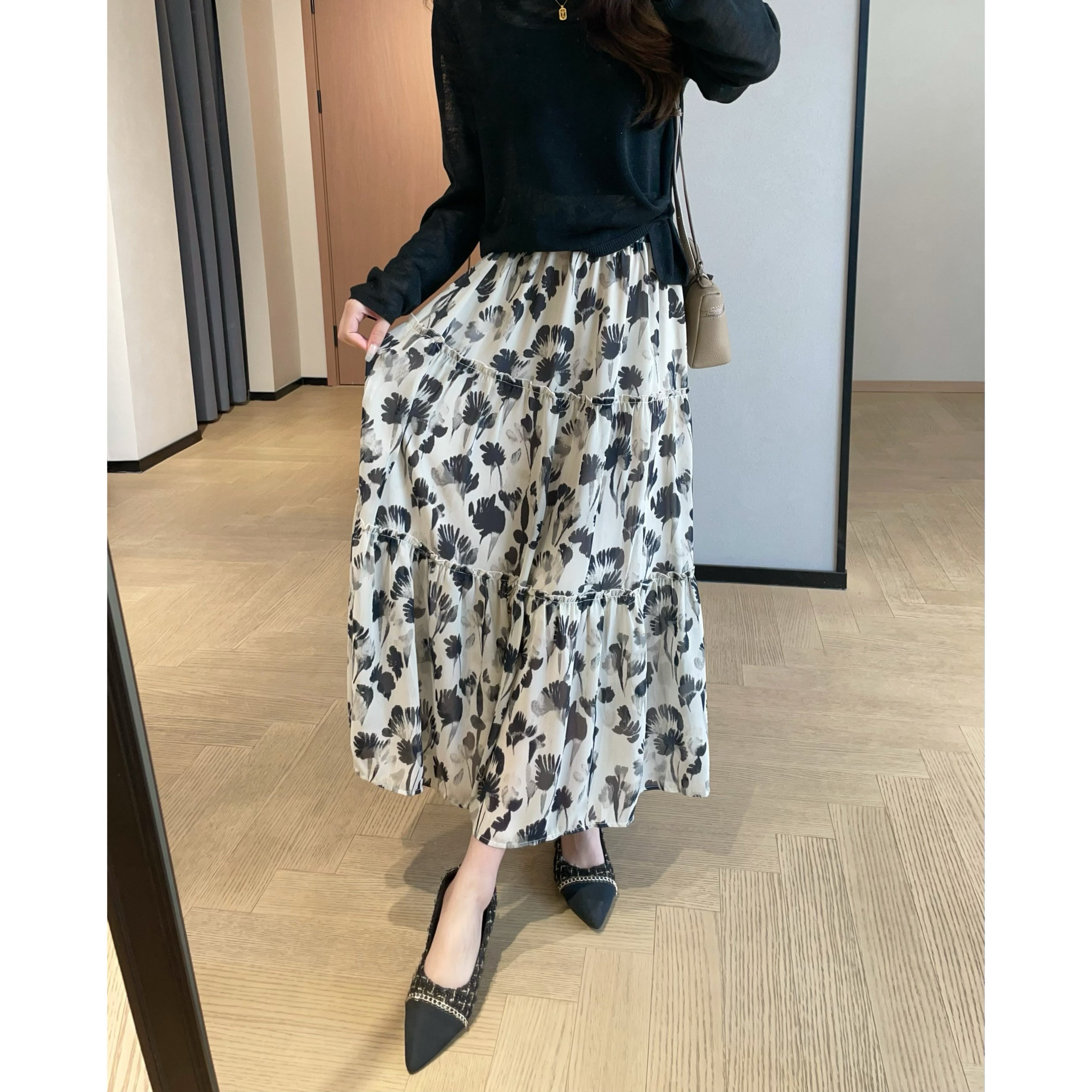Elegant Romantic Ink Flower Printed Chiffon Skirt Mid-Length