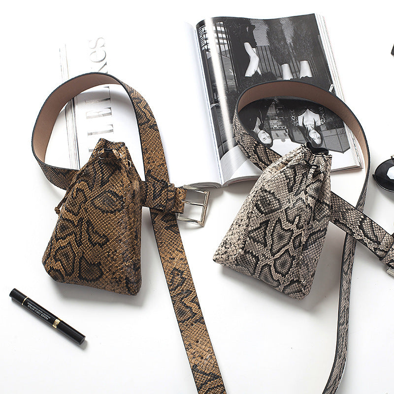 Sac Banane Vertical Femme Imprimé Serpent avec Boucle en Alliage