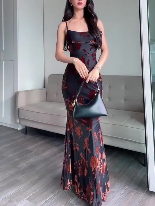Flocked Slim Fit Strappy Maxi Dress