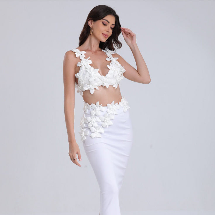 Ensemble deux pièces caraco à fleurs 3D et jupe fendue au dos en polyester blanc