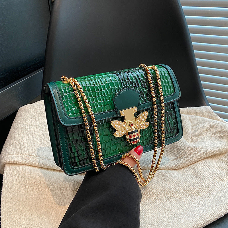 Fashion Women's PU Chain Crossbody Bag 22x15x7cm