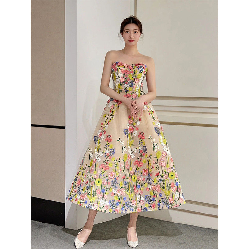 Jupe à volants brodée de fleurs pour femme