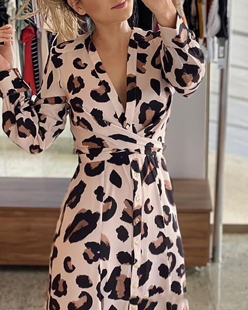 Robe moulante à manches longues imprimé léopard