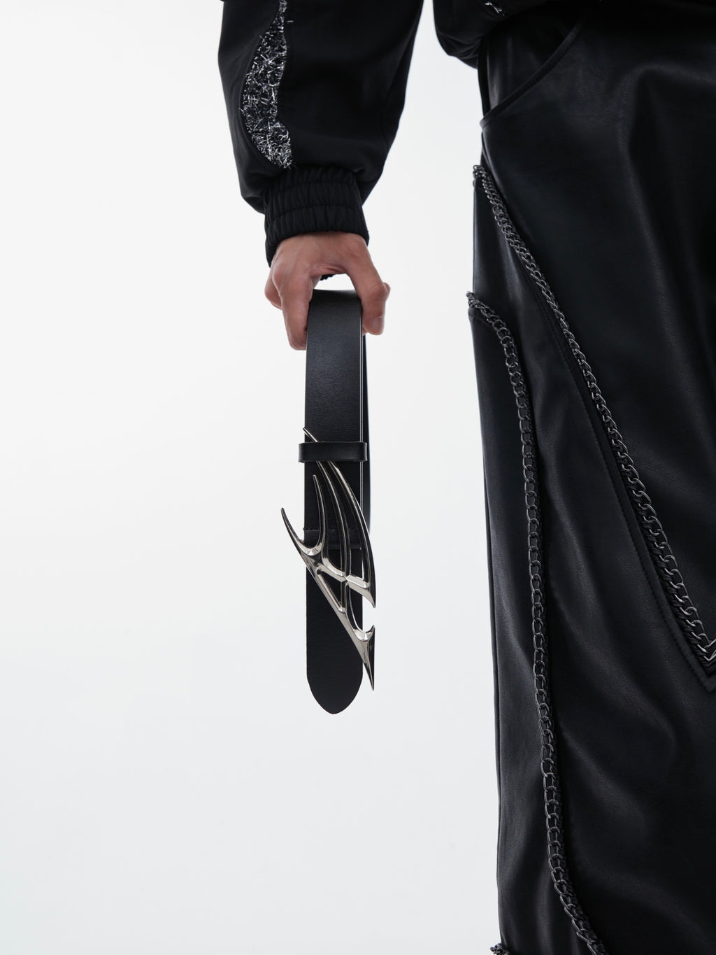 Ceinture Déconstruction unisexe en cuir de vachette avec boucle en titane, 110 cm
