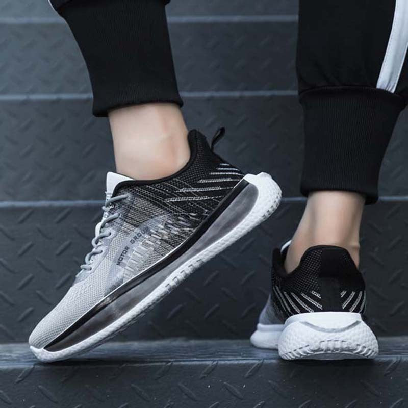 Men's Non-Slip Lightweight Mesh Sports Sneakers for Running & Training