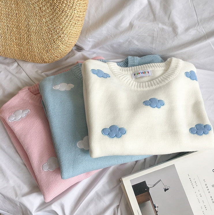 Loose Cloud Sweater with 62cm Length and 114cm Bust