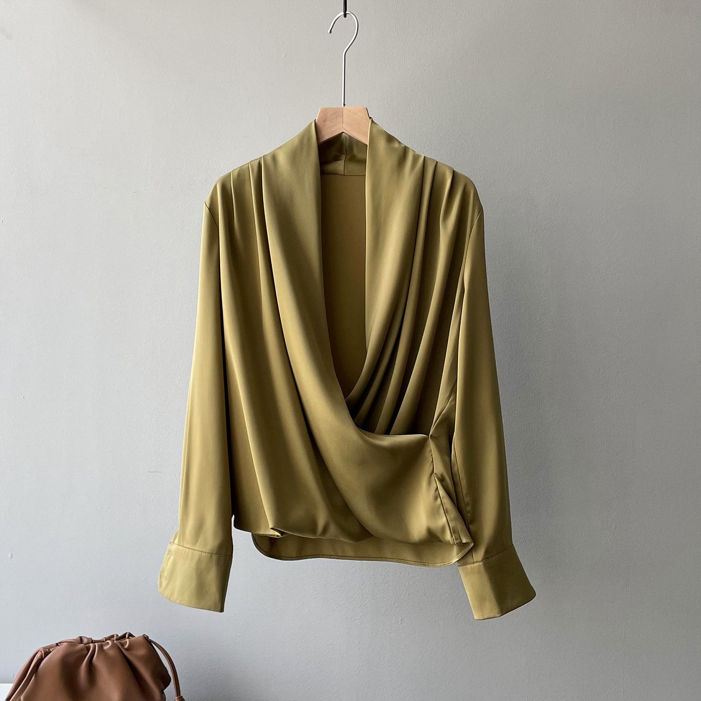 Women's French Elegant Long Sleeve Satin V-neck Shirt