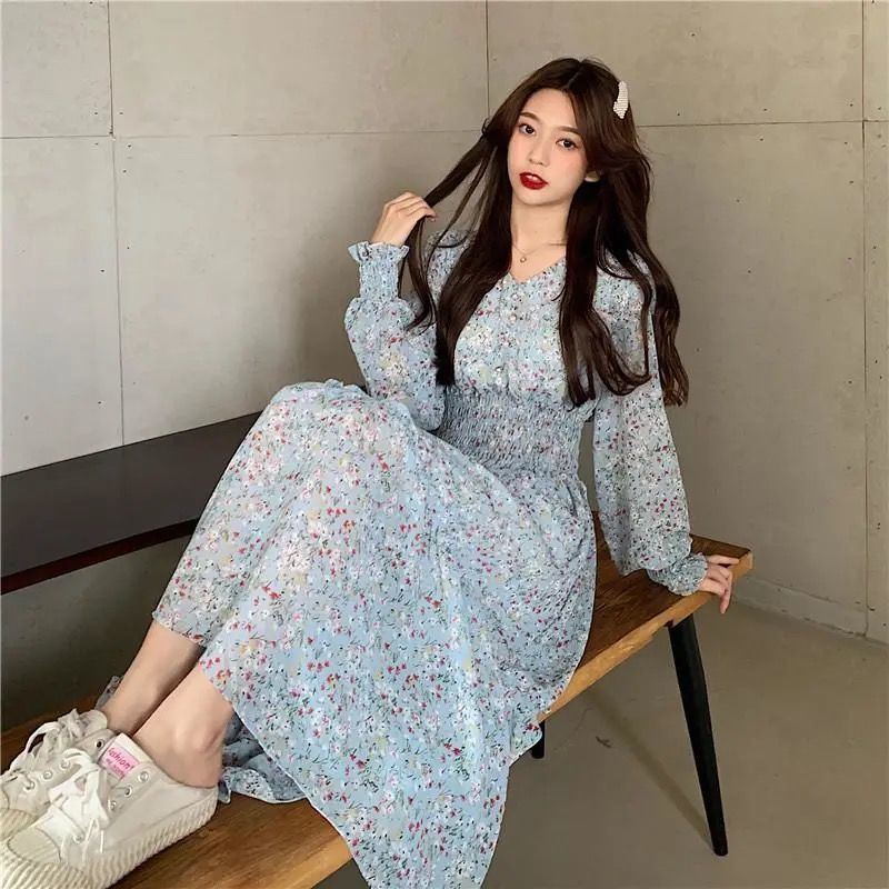 Long Sleeve Floral Chiffon Dress with Temperament Design
